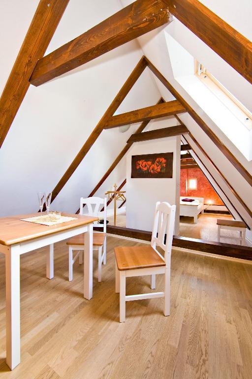 Český Krumlov Vila Johanka & Apartments חדר תמונה